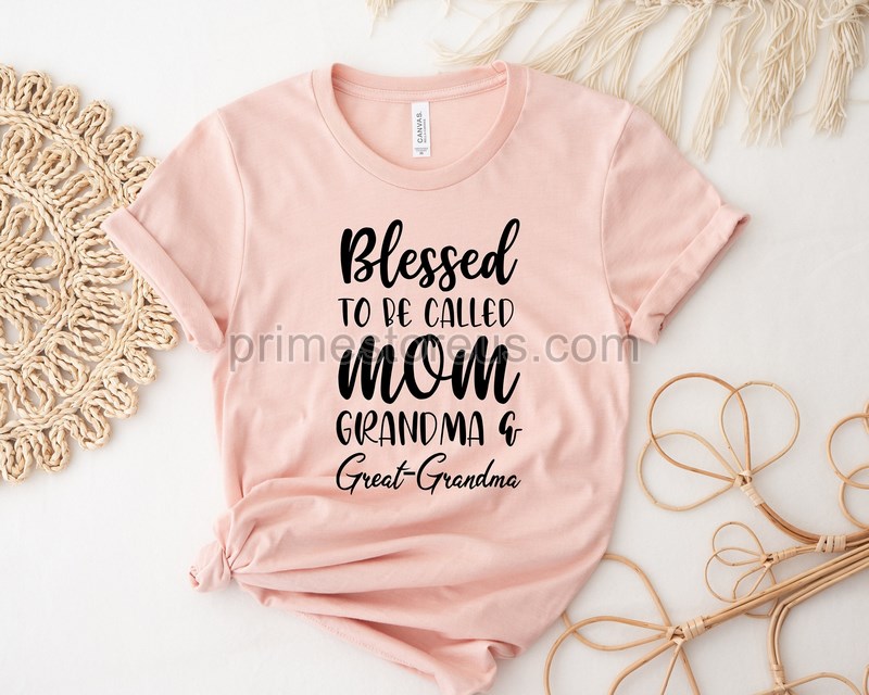 Great Grandma Shirt Christmas Gift Pregnancy Announcement Blessed To Be Called Mom Grandma And Great-grandma Baby Reveal Great Grandma