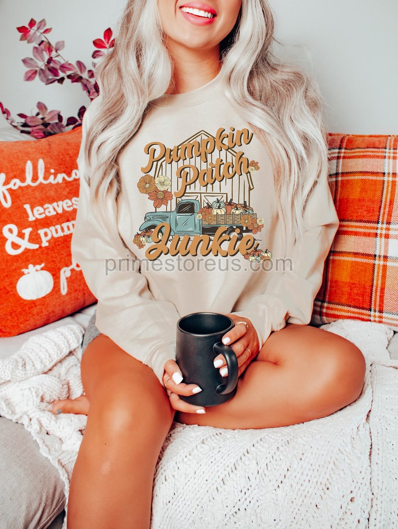 Pumpkin Patch Junkie Shirt Pumpkin Season Sweatshirtpumpkin Patchfall Shirt Thanksgiving T-shirt Thanksgiving Gift Pumpkin Spice Shirt