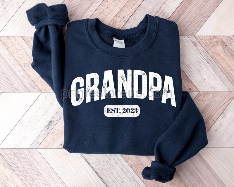 Retro Personalized Grandpa Sweatshirt Fathers Day Gift Cool Grandpa Sweatshirt Gift For Grandparents Gift For Grandpa New Grandpa Gift