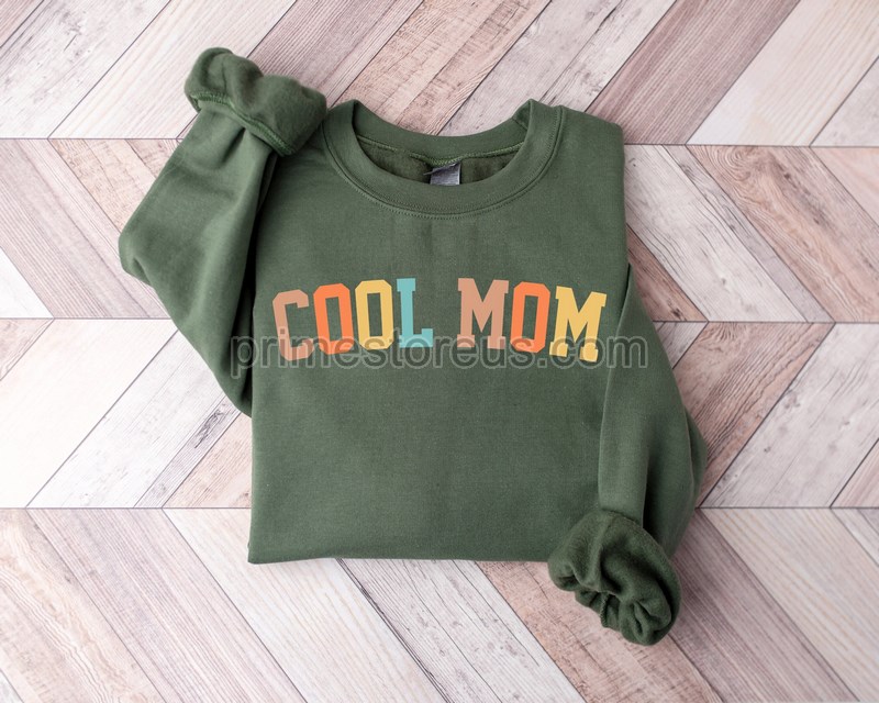 Mama Sweatshirt Mama Est Sweatshirt Mothers Day Gift Cool Mom First Mothers Day Gift Personalized Gift Mom Life Shirt New Mom Gift