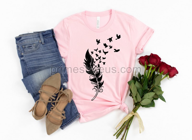 Feather Birds Shirt Graphic Tee Feather Unisex Shirt Women Bird Shirt Bird Tshirt Feather Shirt Feather Tshirt Gift Idea Summer Shirt