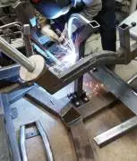 Heavy and lighy duty steel fabricators,manufactures and welders