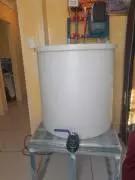 Liquid detergent mixing machine 