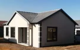 NEW RDP HOUSE FOR SALE IN GAUTENG FOR MORE INFOR CONTACT MR MATLOU ON 071 228 5734 