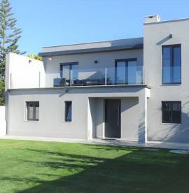 Contemporary villa for sale in Sintra, Portgual 