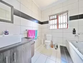 Spacious Family Home In Plattekloof - Exclusive Sole Mandate