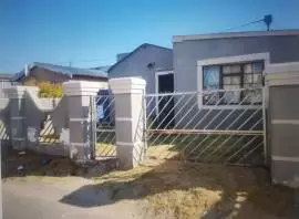 House for sale in Dunoon, Milnerton