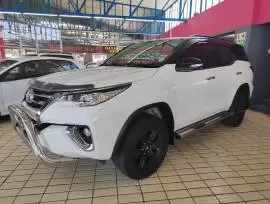 2016 Toyota Fortuner 2.4 GD-6 Raised Body AT PLEASE CALL LUNGI@0685912