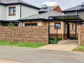 Townhouse in Alberton now available