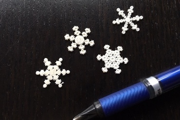 Micro Snowflakes - from the Snowflake Machine