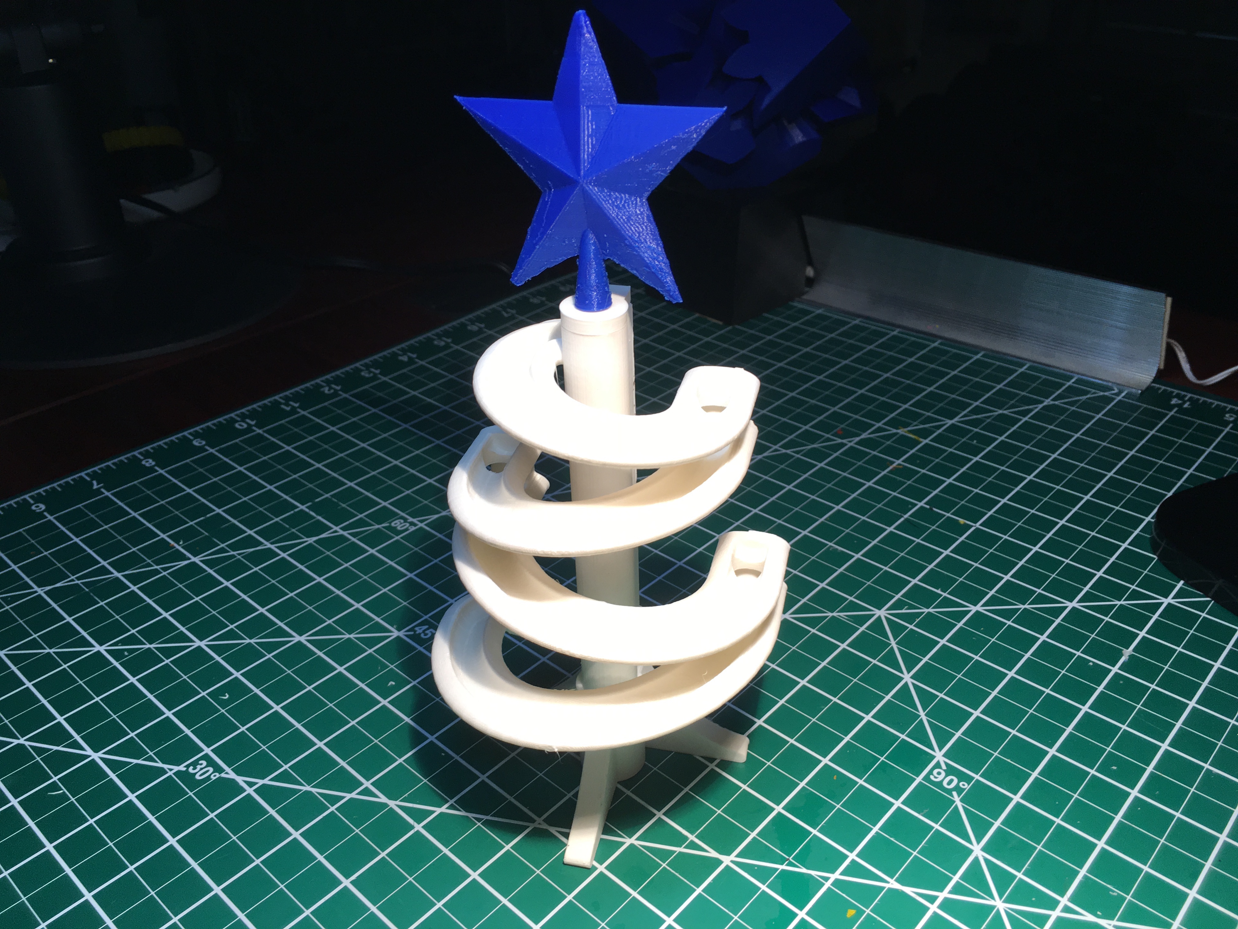 A Mini Merry Marblevator Christmas Tree