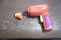 Toy screw gun adaptor