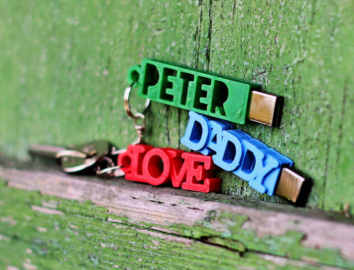 PETER USB Case with Keychain