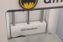 Batman Emblem (80 mm Diameter x 3 mm Thick)