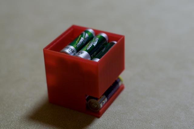 AA battery dispenser