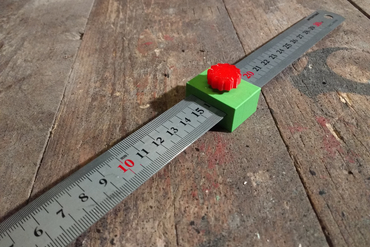 Steel ruler marking gauge