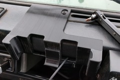 SatNav dashboard mount for Land Rover Defender