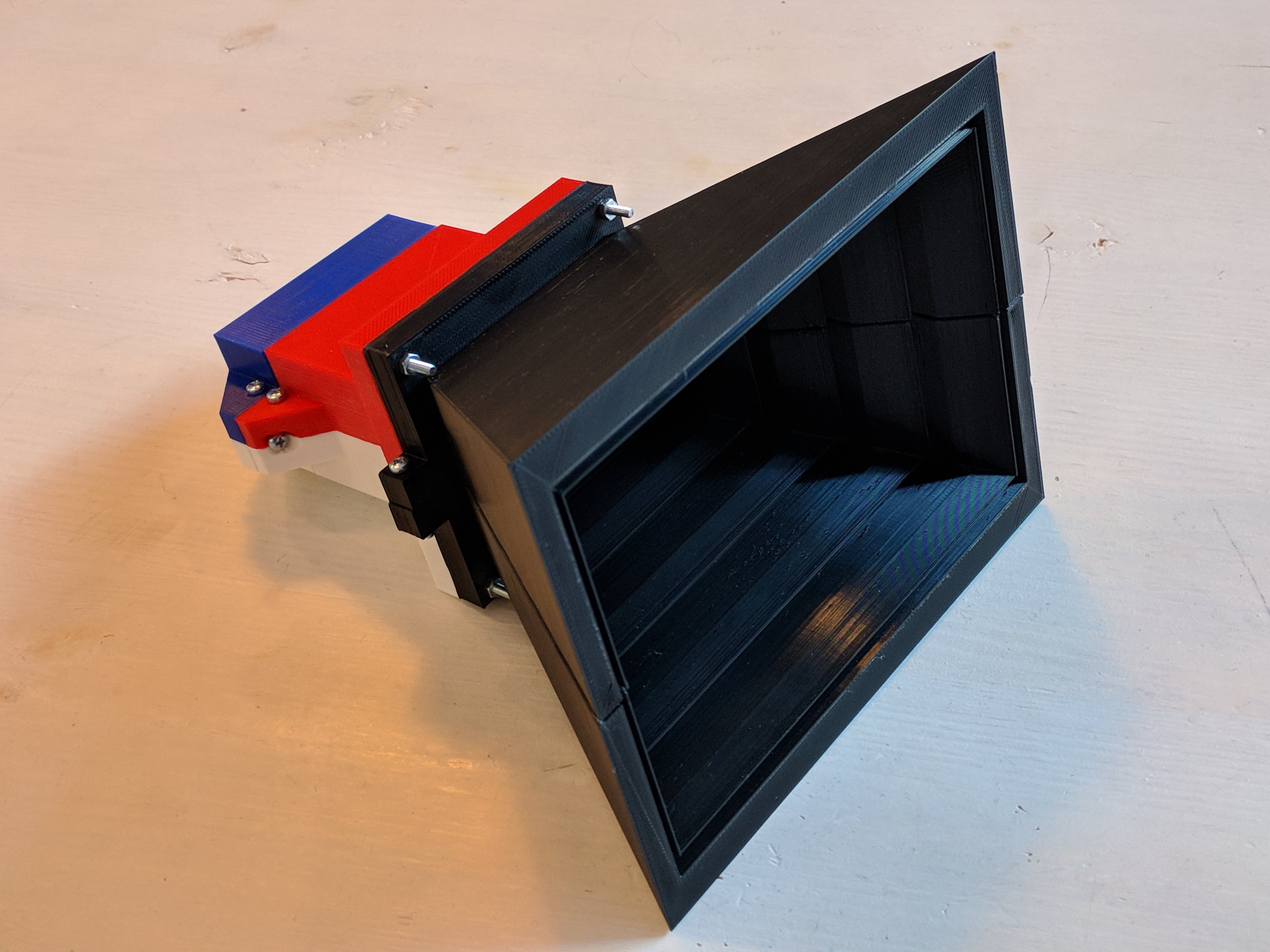Open Source Corrugated Stepped Ridge Horn Antenna for 2-6 GHz