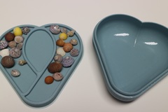 Valentines heart box for mixed materials experimentation