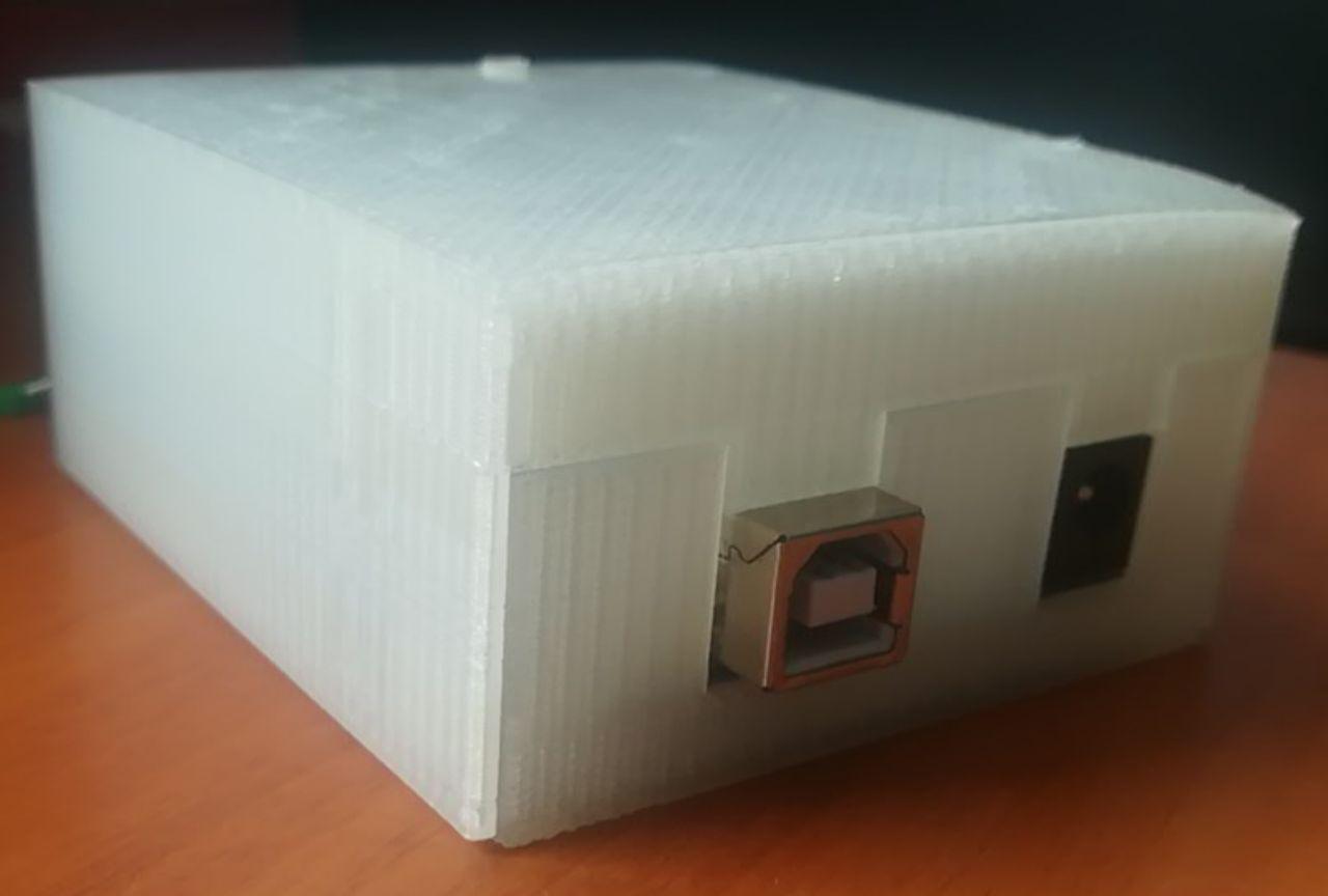 Box for arduino uno r3 with shield