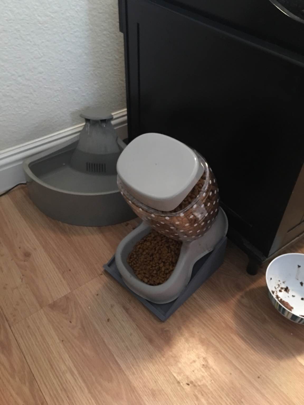 Pet (Cat/Dog) food ramp