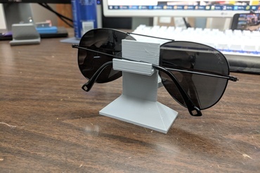 Eyeglass/Sunglass holder