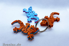 Flexi Articulated Gecko Keychain Dual Color 
