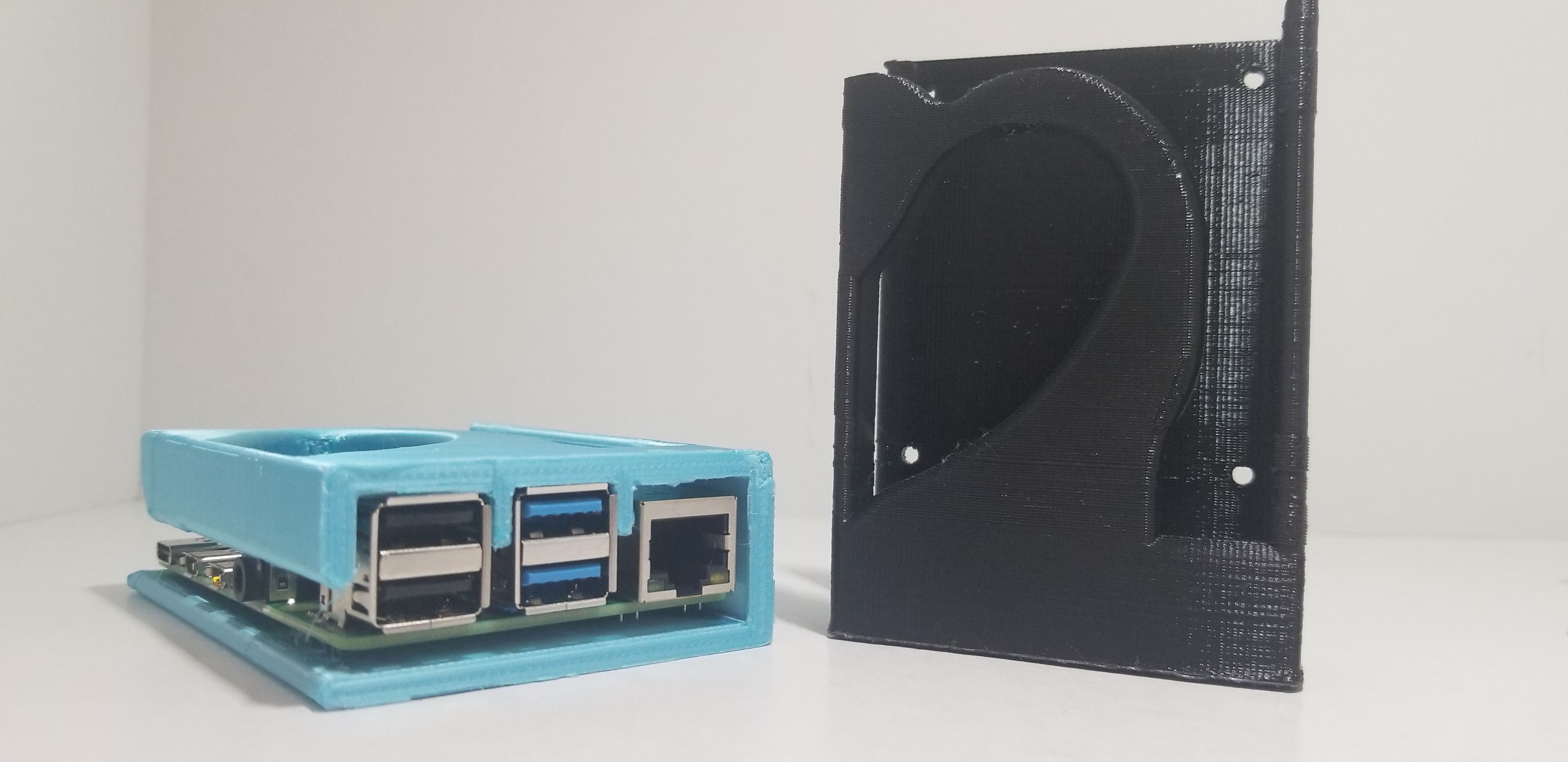 Raspberry Pi 4/4b Case (No supports - Single Print - Mountable version included)