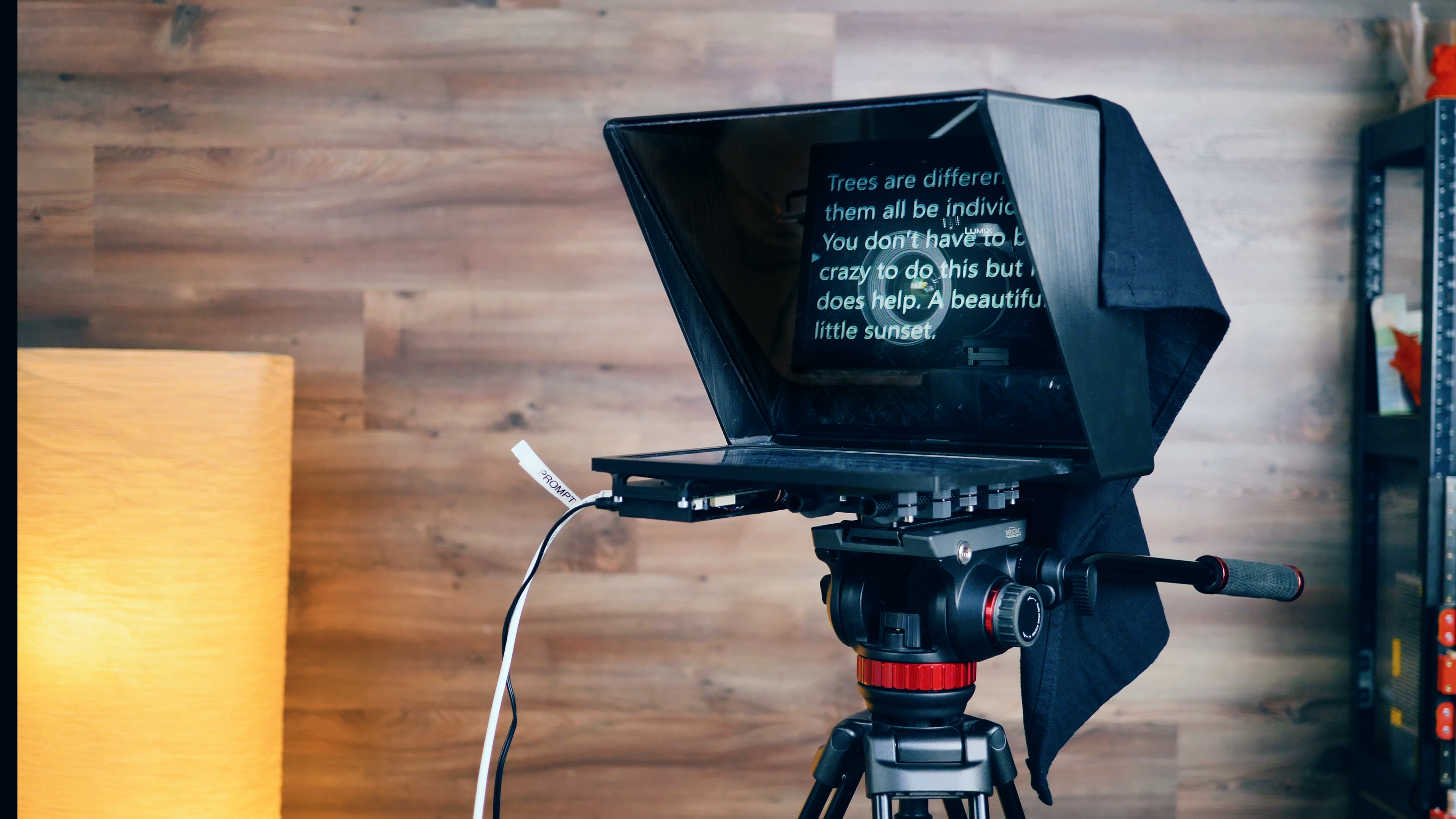 Full-size Teleprompter (10-13" screen size)