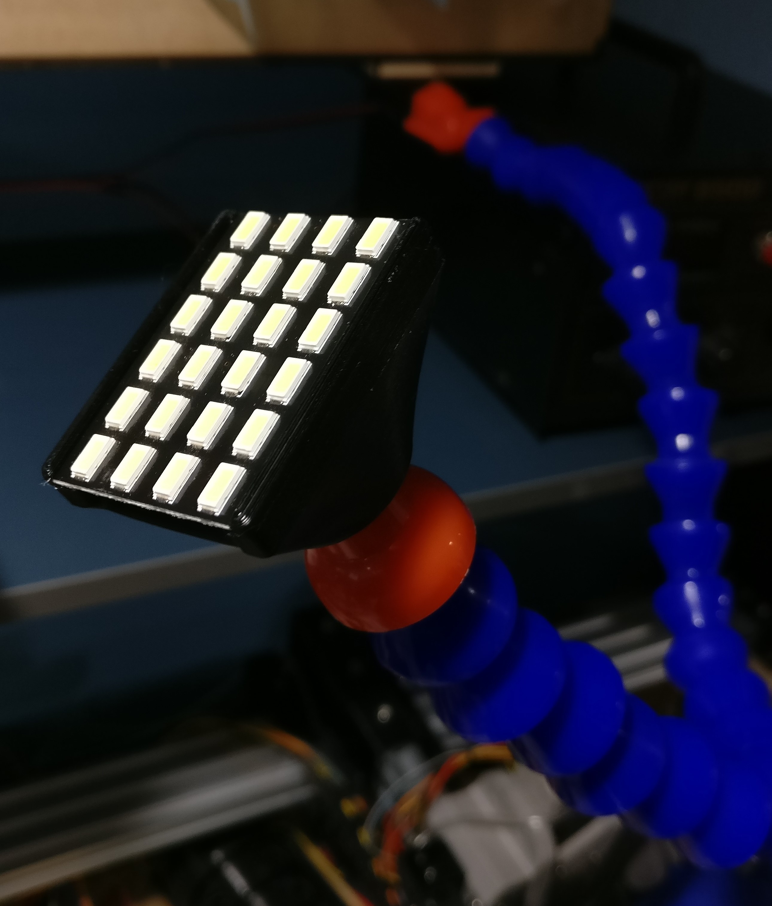 Bendy Arm LED Lamp