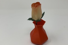 Designing a 3D Printable Hexagonal "Twisty Vase" using FreeCAD.
