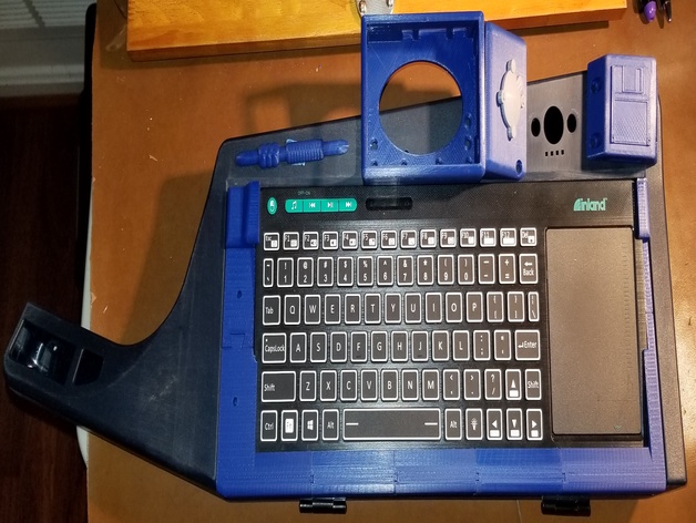 Raspberry Pi Cyberdeck Keytar Case Mod Tray Interface
