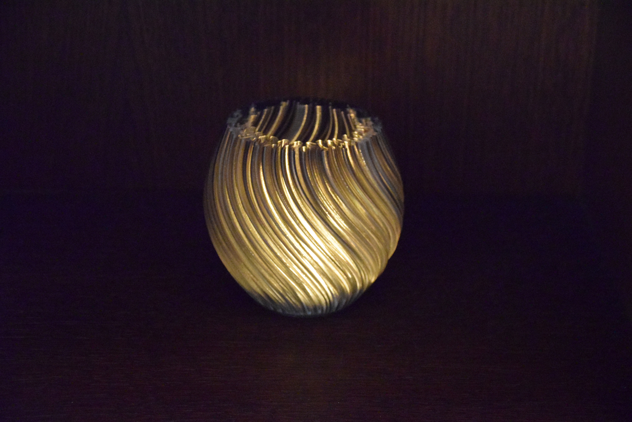 Pellucid Sweep (Tealight holder - vase mode)