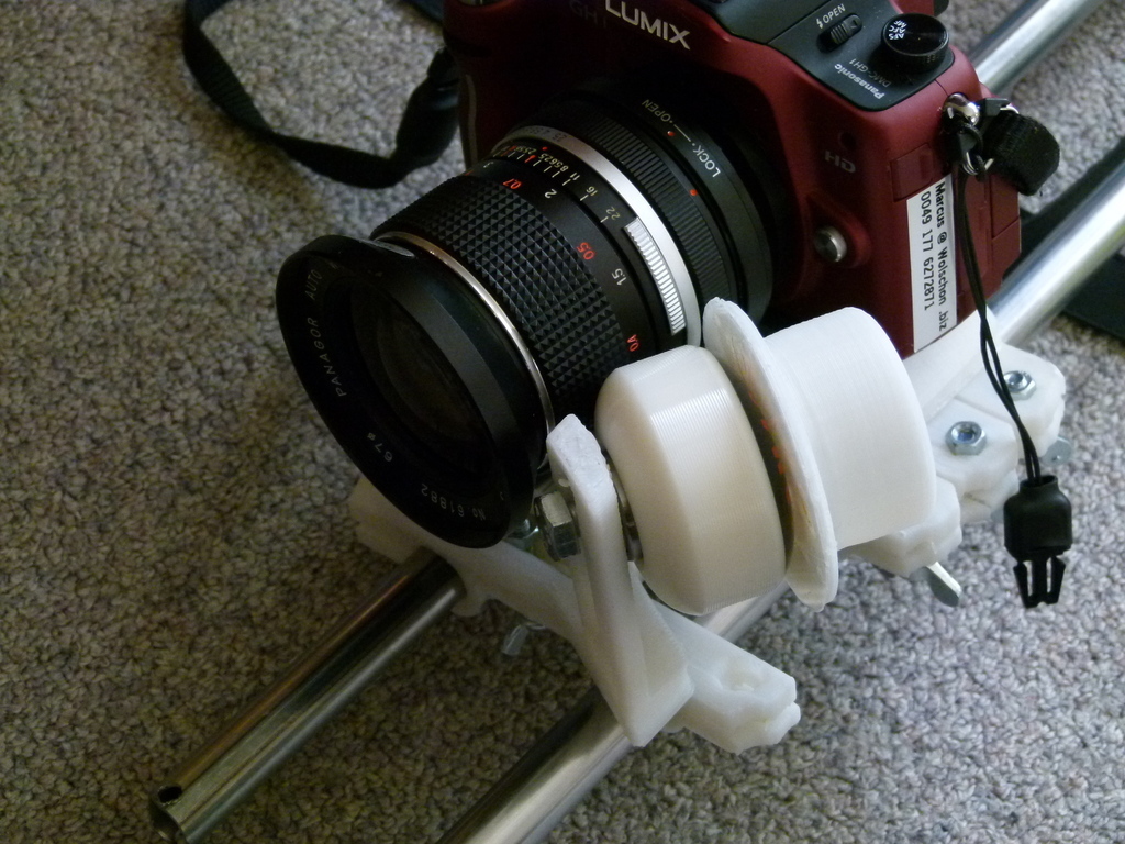 Gearless Follow Focus for Shoulder Rig