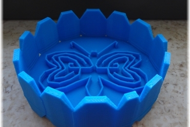 tray with butterfly labyrinth inside