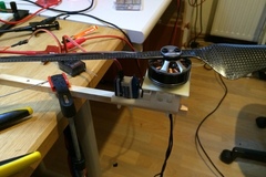 Tricopter yaw mechanism