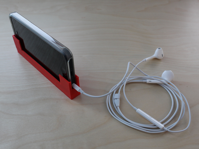 Dead simple iPhone 5 tripod mount