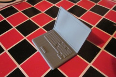 Model Laptop