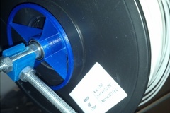 Universal Spool holder for 608 bearing