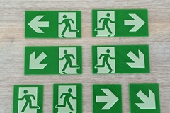 Self glowing (luminescent) Exit-, First- and Medical-Aid Signs
