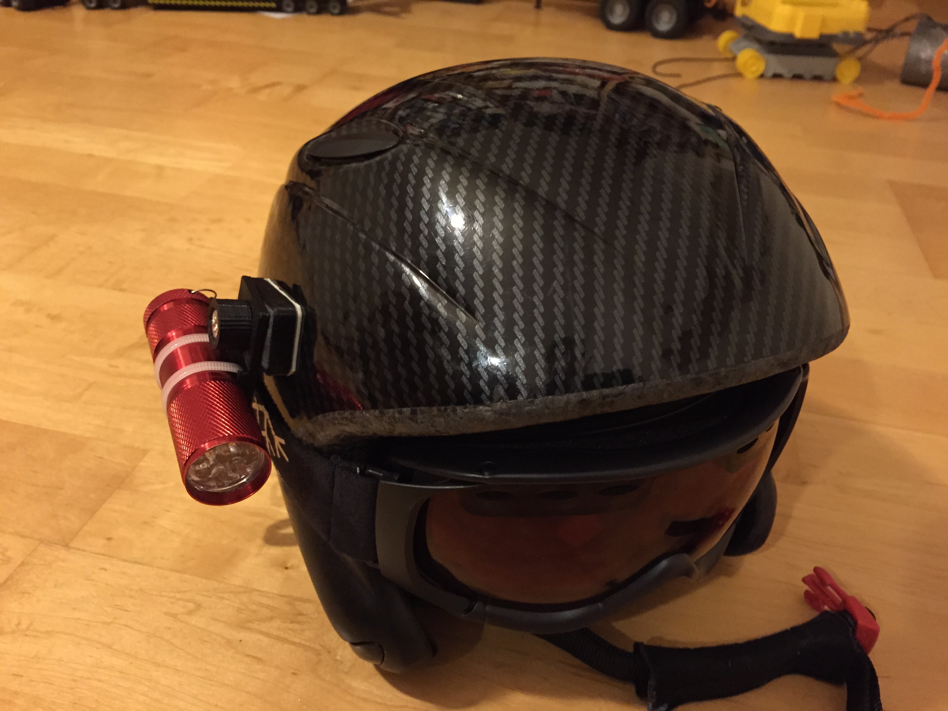 Simple helmet torch mount
