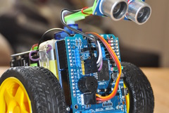 SCRU-FE: Simple C++ Robot with Ultra-sonic Sensor for Education:  Arduino UNO Obstacle Avoidance Maze Programming