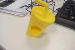 Drink-shaped drink stand