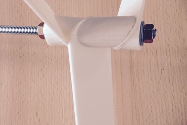 Three blade windmill assembly