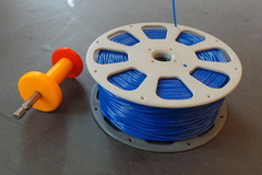 3D-printable split filament spool with threaded joint (135 mm)