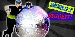 ULTIMATE-WORLD39S-BIGGEST-Foil-Ball-Challenge